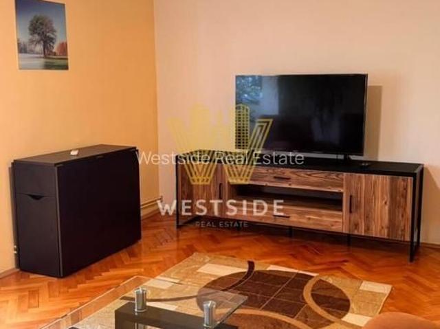 Apartament cu 3 camere, de inchiriat, zona Bucovina