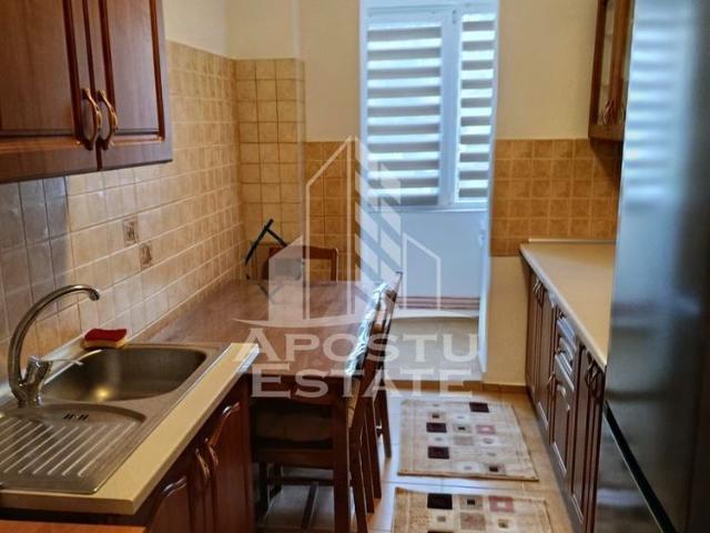 Apartament cu 3 camere de inchiriat, Zona Cetatii, Timisoara