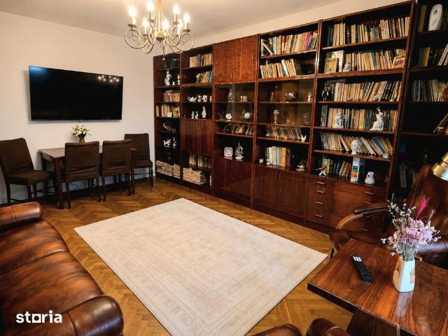 Apartament cu 3 camere de inchiriat – zona exclusivista, centrala