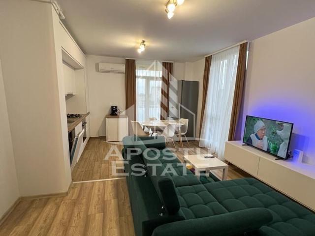 Apartament cu 3 camere, de inchiriat,zona Vivalia