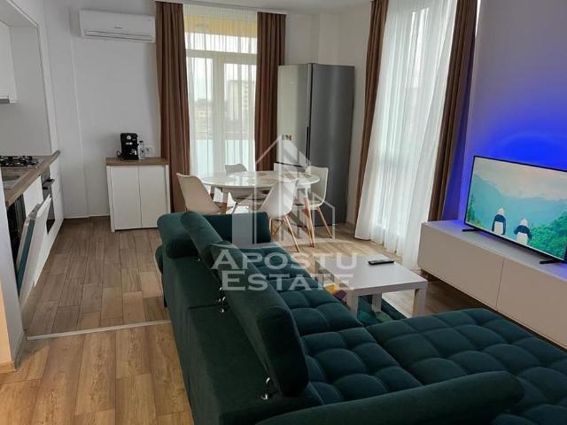 Apartament cu 3 camere, de inchiriat,zona Vivalia