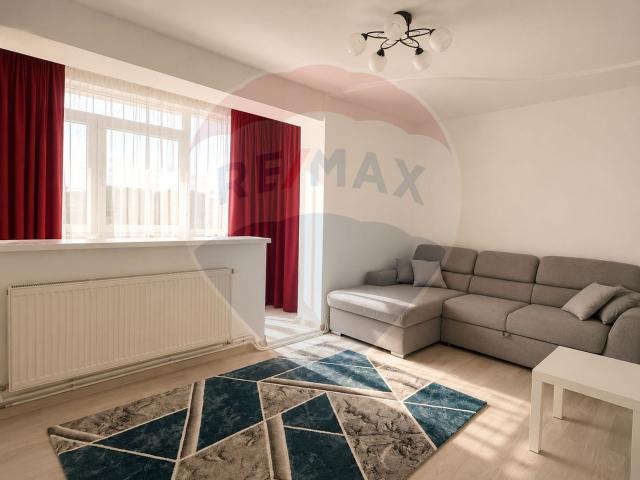 apartament cu 3 camere de închiriat în zona narcisa