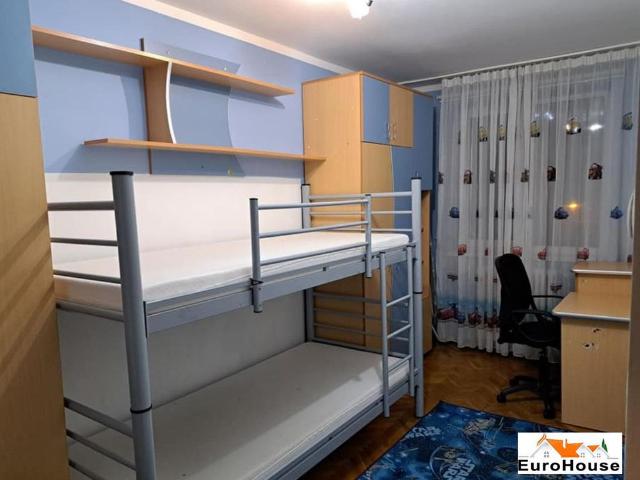 Apartament cu 3 camere de inchiriat in Alba Iulia