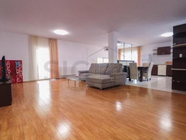Apartament cu 3 camere de inchiriat in Buna Ziua!