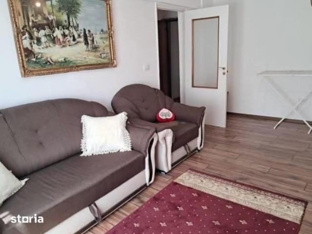 Apartament cu 3 camere de inchiriat in Sebes
