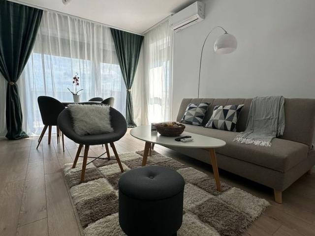 Apartament cu 3 camere de închiriat, Prima Arena