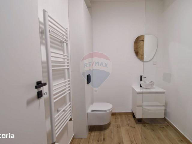 Apartament cu 3 camere de inchiriat prima inchiriere totul nou