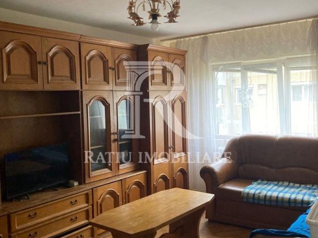 Apartament cu 3 camere de închiriat | Rogerius | Oradea