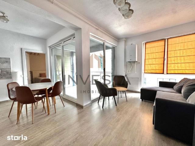 Apartament cu 3 camere de inchiriat si loc de parcare Semicentral