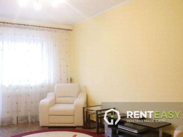 Apartament cu 3 camere de inchiriat situat in Centru Bld. Stefan cel Mare