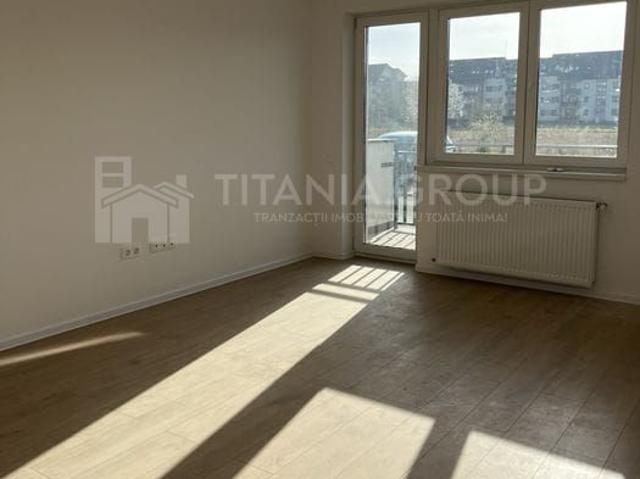 Apartament cu 3 camere de vânzare
