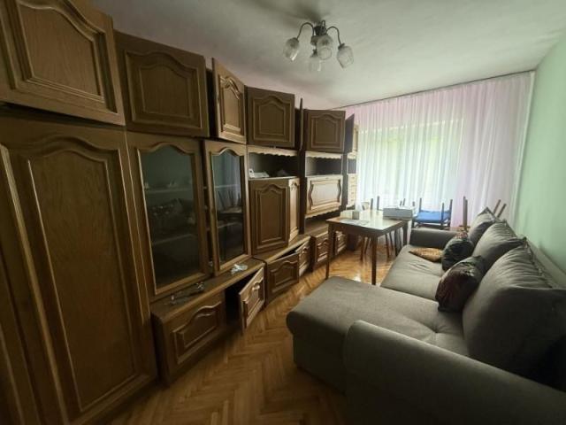 Apartament cu 3 camere decomandat de inchiriat, Zona Lipovei