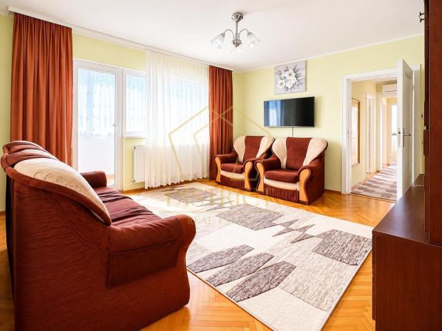 Apartament cu 3 camere decomandat I Girocului