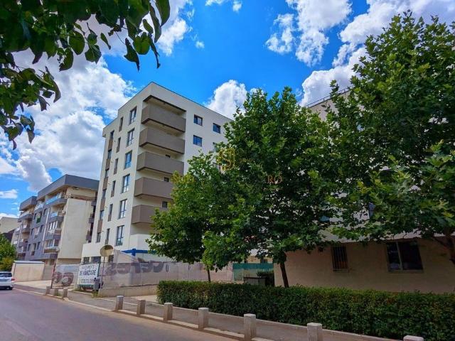 Apartament cu 3 camere, decomandat, modern, bloc nou 0 comision!
