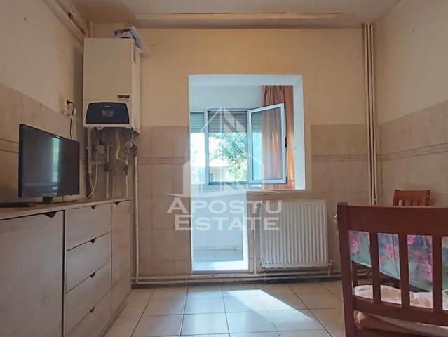 Apartament cu 3 camere decomandat Nicolae Titulescu