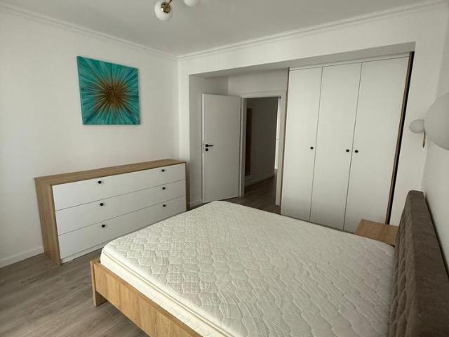 Apartament cu 3 camere decomandate, Obcini