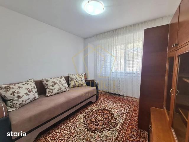 Apartament cu 3 camere decomandate | Complex Studentesc