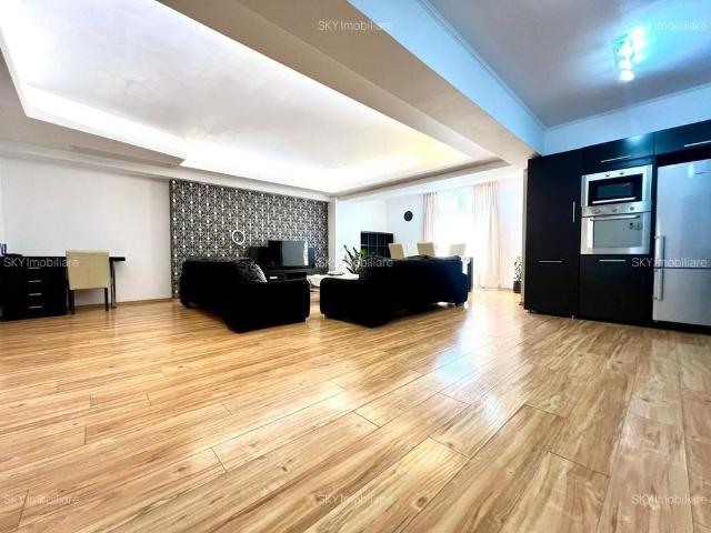 Apartament cu 3 Camere Herastrau / Terasă Generoasă