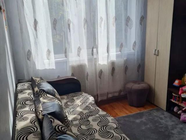 Apartament cu 3 camere in Micro 19