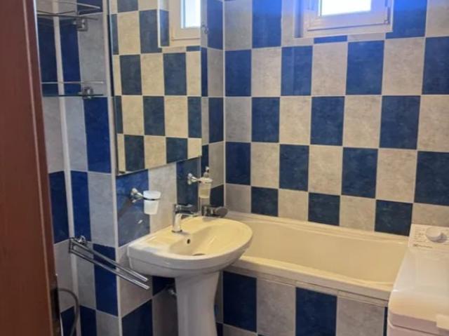 Apartament cu 3 camere in Alexandru cel Bun