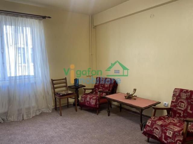 Apartament cu 3 camere in Ploiesti,zona Ultracentral Mall Mercur cod unic VIG51289
