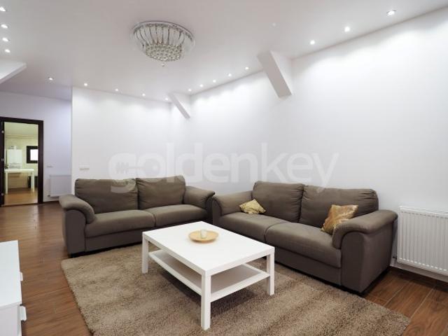 Apartament cu 3 camere in vila | ID:124803