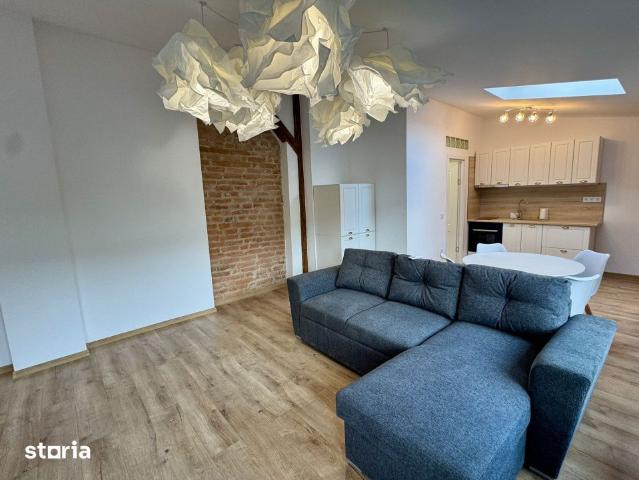 Apartament cu 3 camere in zona Centrala