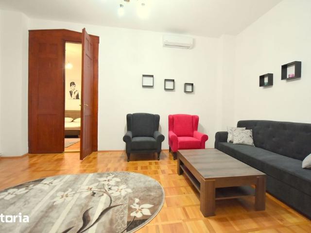 Apartament cu 3 camere in zona Ultracentrala Piata Victoriei