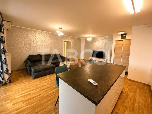 Apartament cu 3 camere la etajul 3 lift balcon boxa si parcare