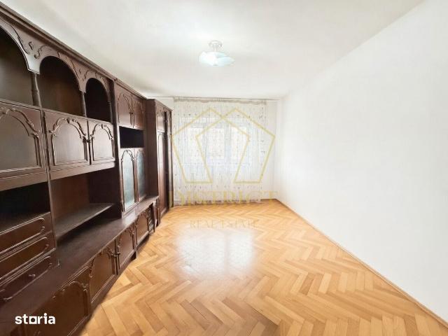 Apartament cu 3 camere | Lipovei