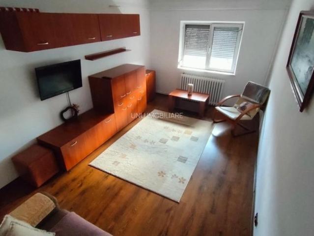 Apartament cu 3 camere Pacurari Profi Strada Neculau
