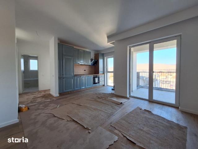 Apartament cu 3 camere, parcare, zona Oncos