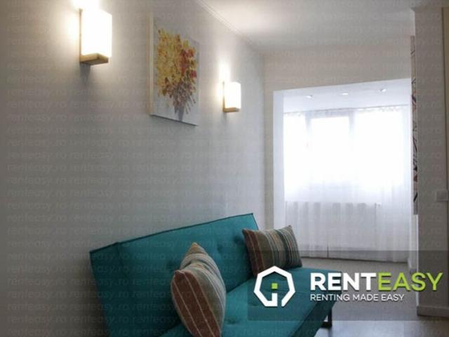 Apartament cu 3 camere pe Independentei langa UMF