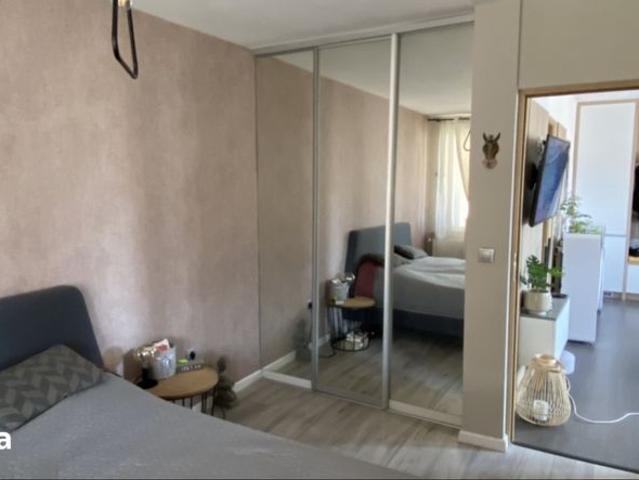Apartament cu 3 camere pentru inchiriat