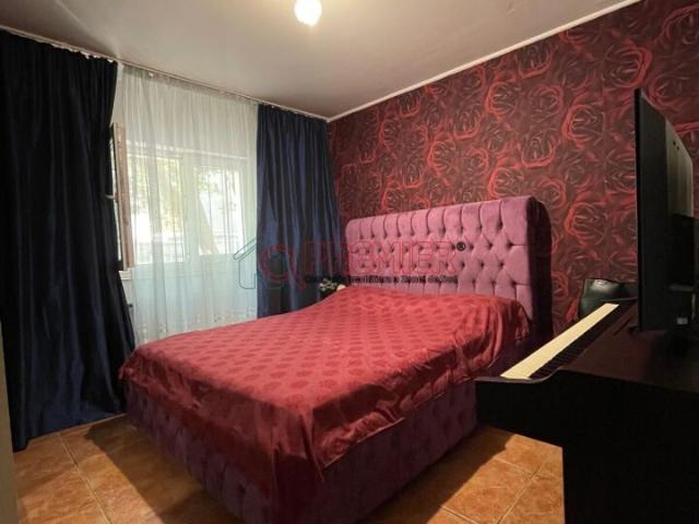 Apartament cu 3 camere Piata Sudului Str Ciochina Berceni
