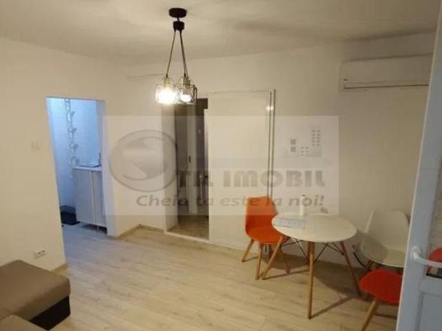 Apartament cu 3 camere Podu Ros 499 euro