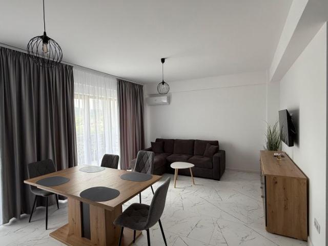Apartament cu 3 camere, suprafata utila 70 mp, Tautii Magheraus