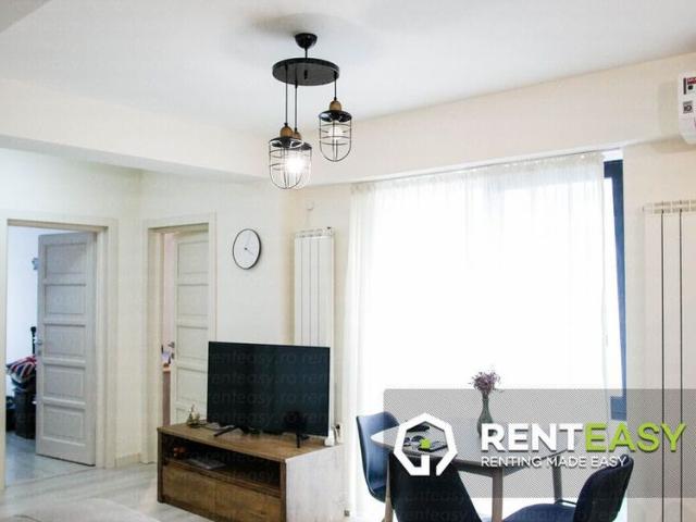 Apartament cu 3 camere situat in zona UMF