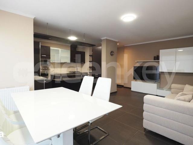 Apartament cu 3 camere | terasa generoasa | langa Jolie Ville