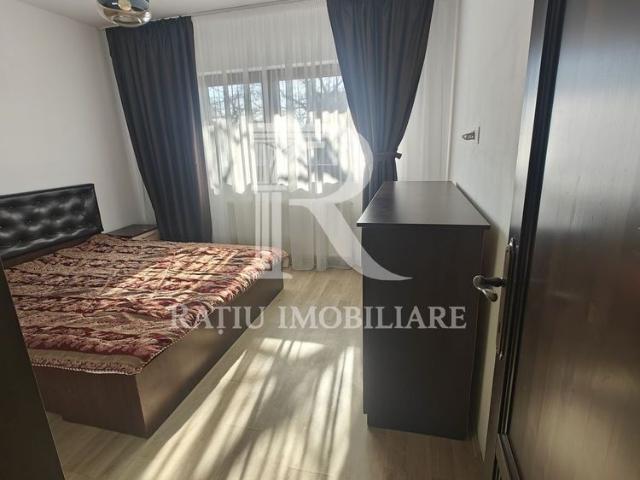 Apartament cu 3 camere | Ultracentral | Oradea