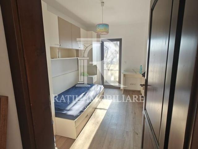 Apartament cu 3 camere | Ultracentral | Oradea