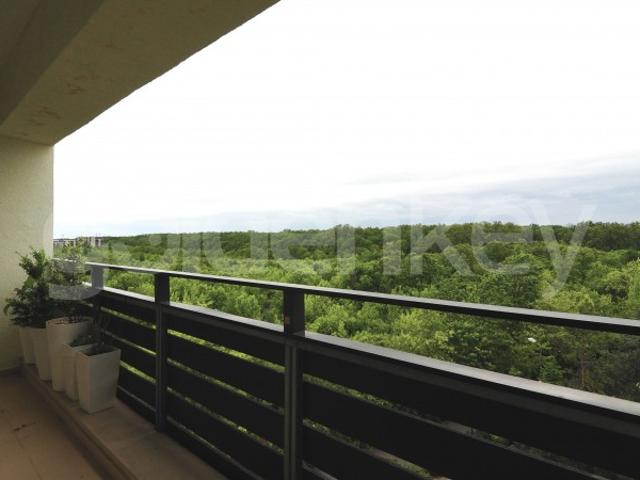 Apartament cu 3 camere | vedere spre padure | piscina | ID:3082760