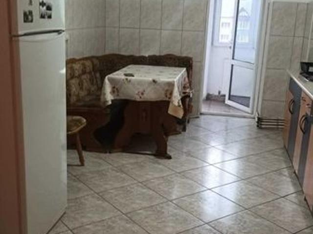 Apartament cu 3 camere vis a vis de cinema Dacia