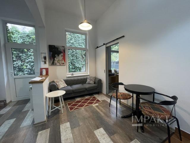 Apartament cu 3 camere, zona centrală UMF