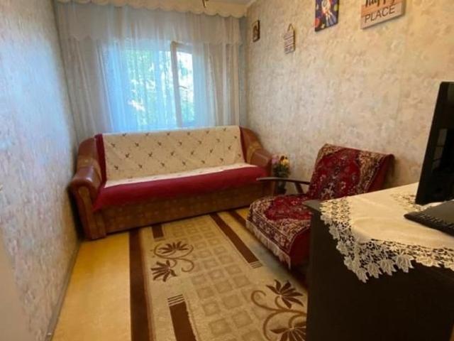 Apartament cu 3 camere zona Alexandru cel Bun Minerva