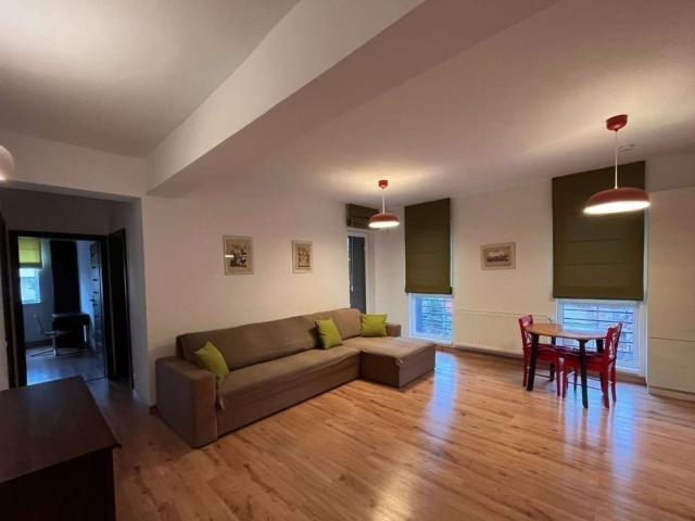 apartament cu 3 camere | zona domenii