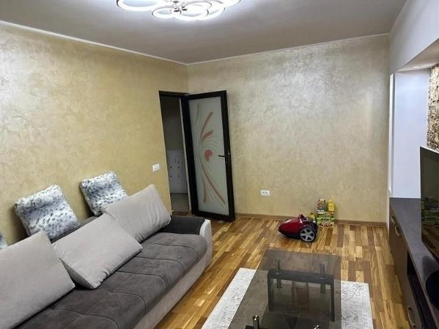 Apartament cu 3 camere zona Nicolina Lidl