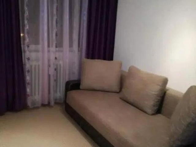 Apartament cu 3 camere zona Podu Ros Red Cube Pet Friendly