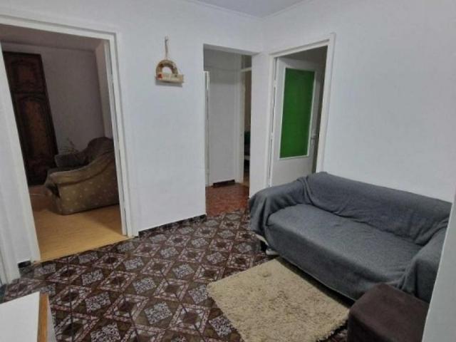 Apartament cu 3 camere zona Tatarasi Kaufland Pet Friendly