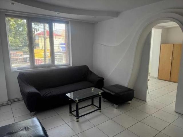 Apartament cu 3 camere zona Tudor Vladimirescu